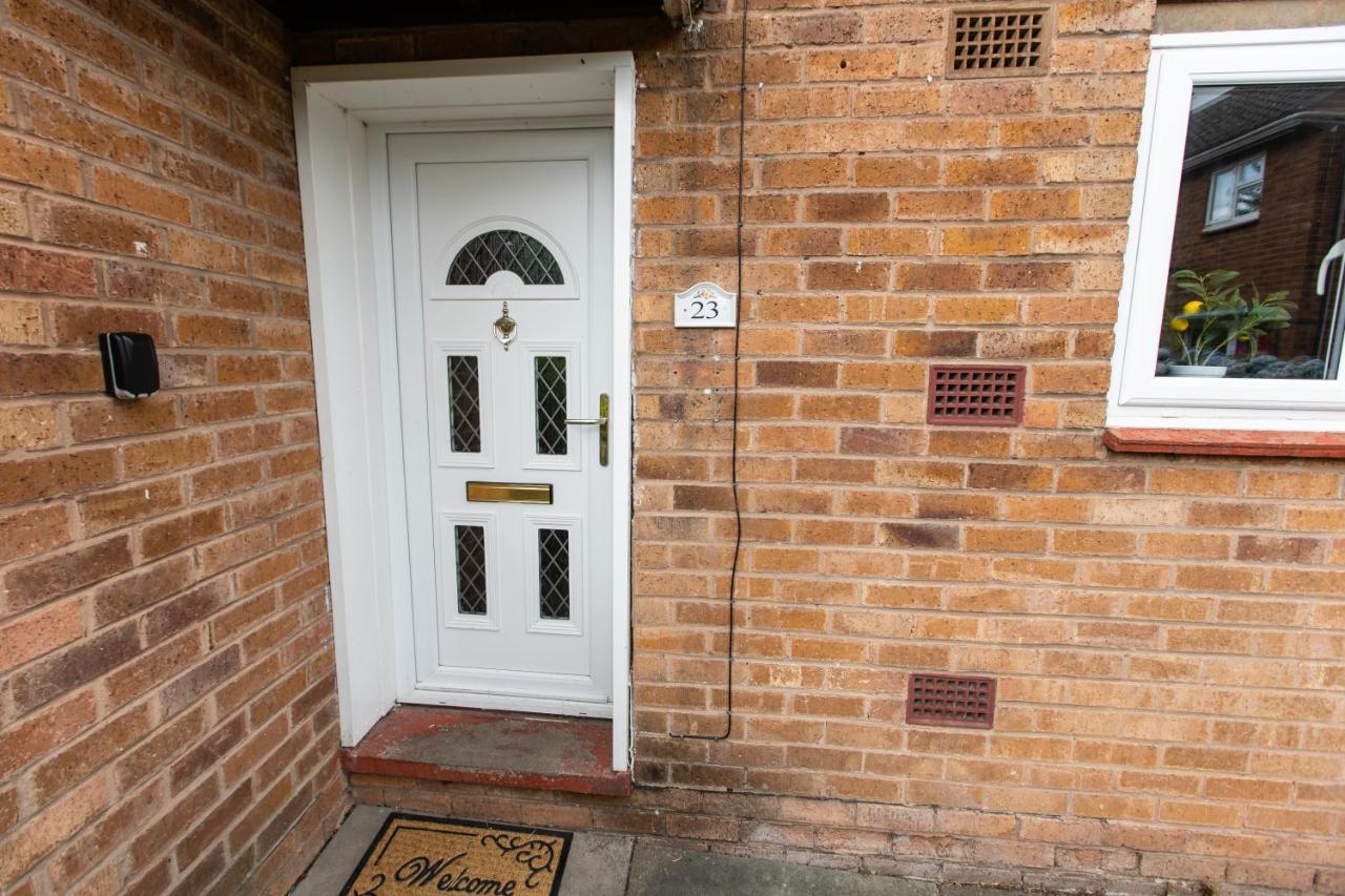 Cul-De-Sac Creations Apartment Shrewsbury Bagian luar foto